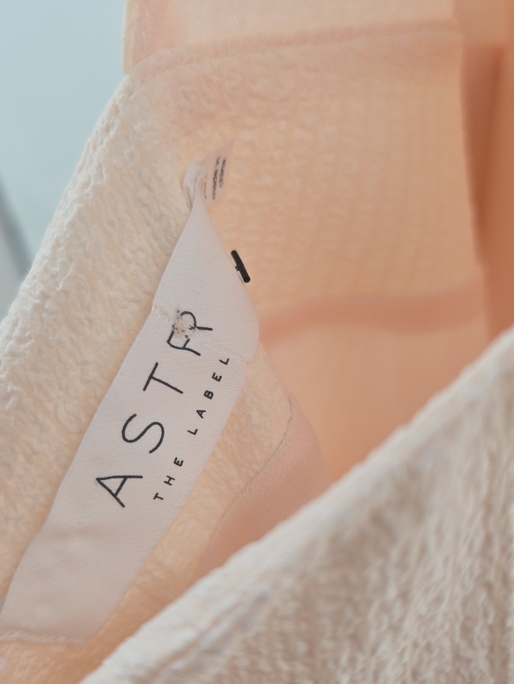 ASTR the Label Blush Pink Open-Back Midi Dress with Tie - Picture 7 of 10